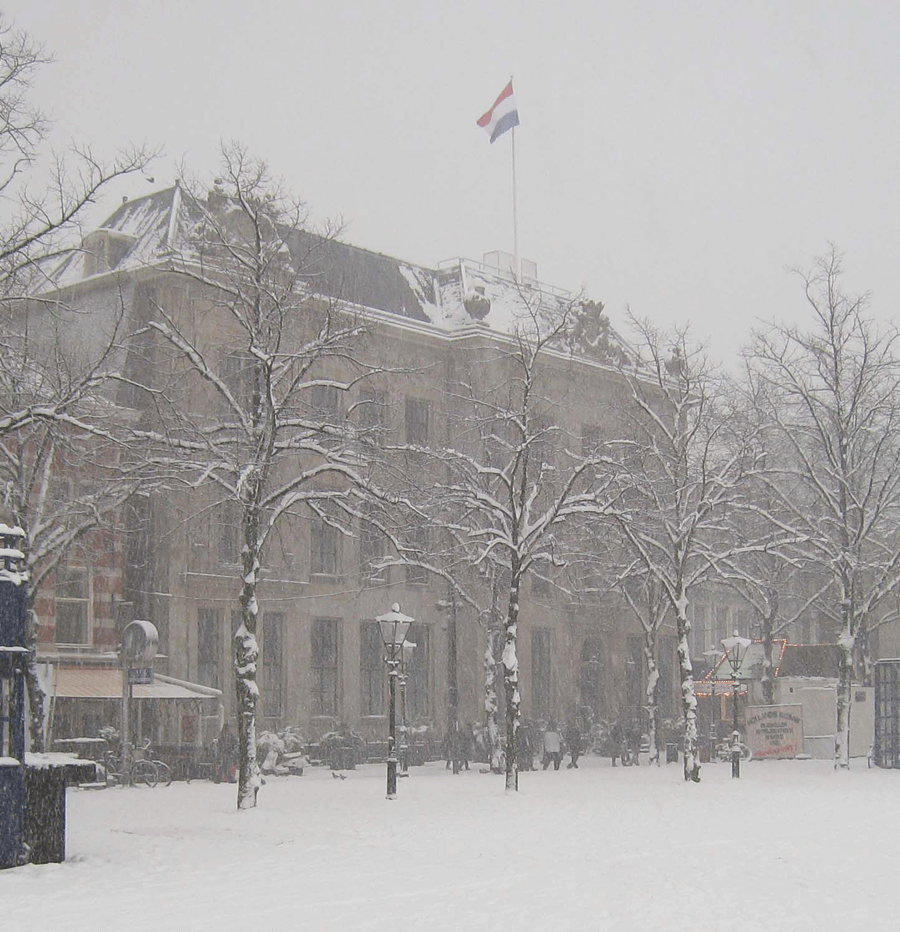 Plein 4 met sneeuw, Den Haag