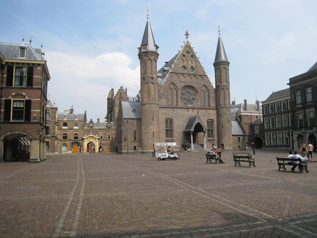 Binnenhof met Ridderzaal
